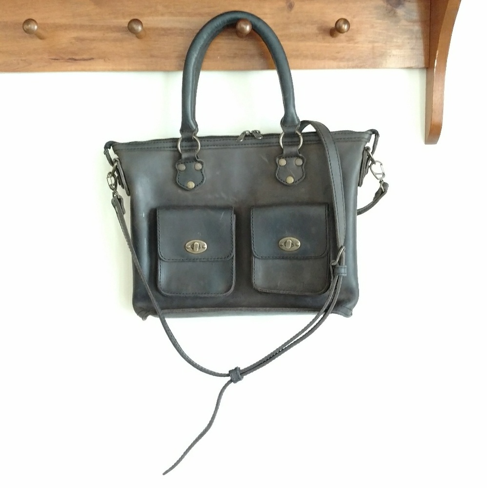 Love 41 Classic Crossbody Tote